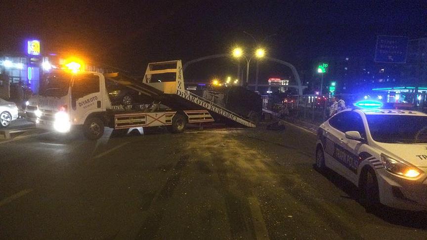 Diyarbakır da zırhlı araç kaza yaptı!